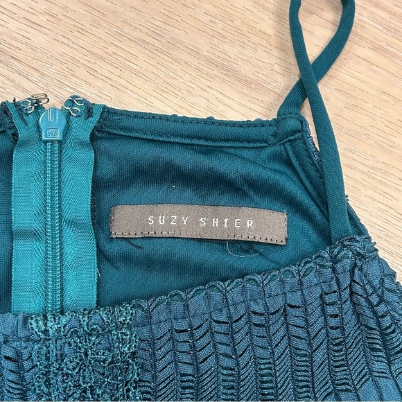 Suzy Sheer green sleeveless dress - Picture 4 of 7